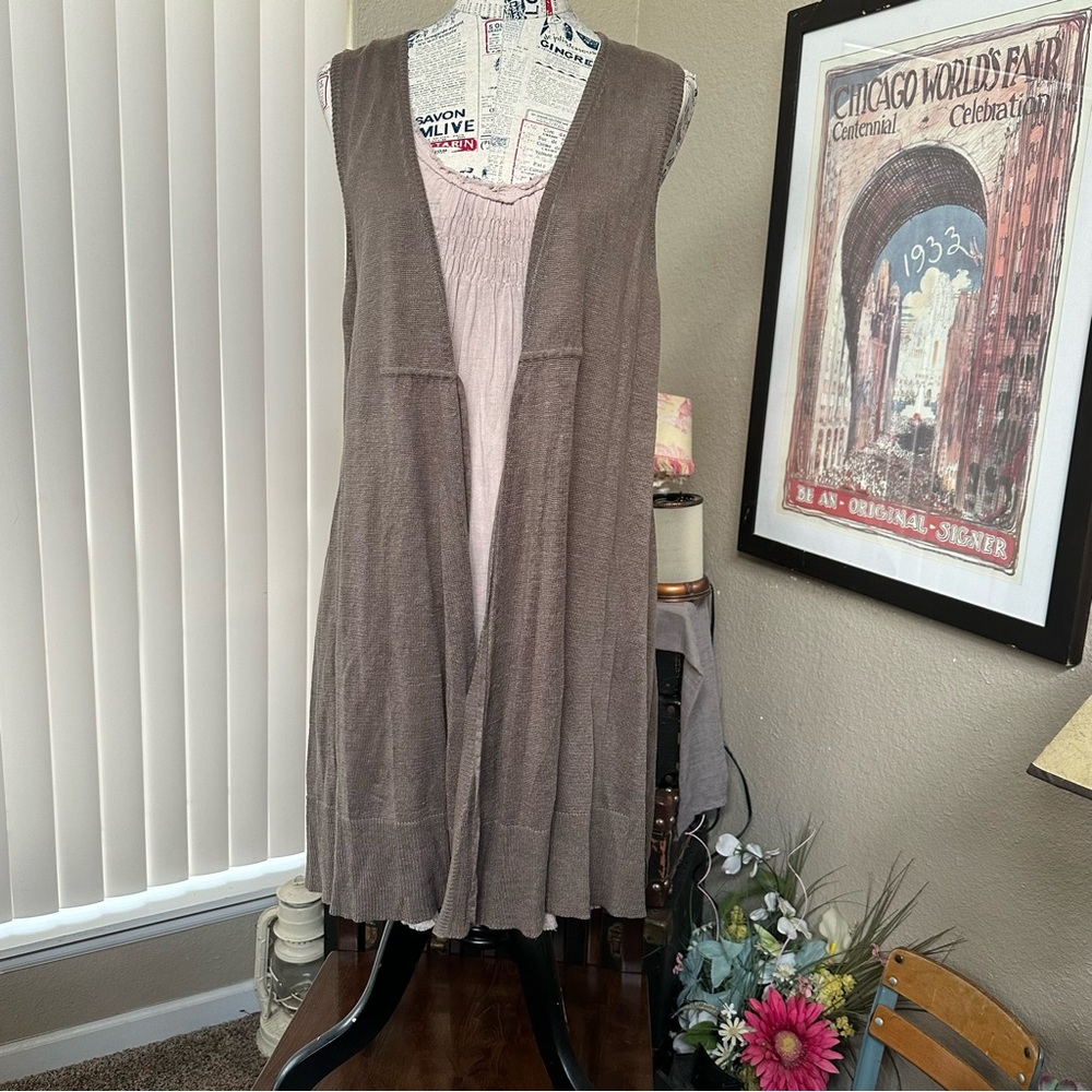 NWT- Gorgeous Eileen Fisher Boho Natural Cardigan Vest- High Quality